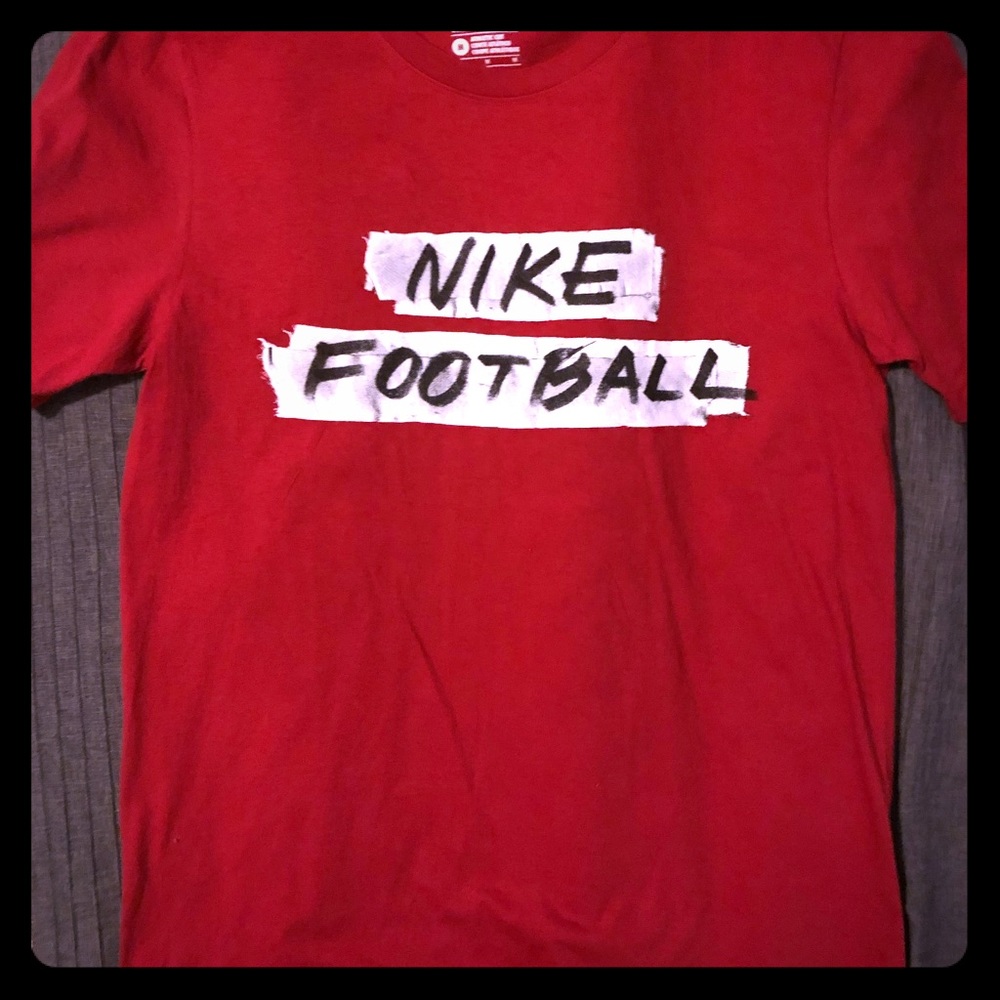 Red Nike Tee Shirt